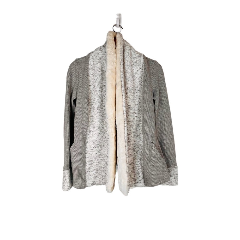 Anthropologie Saturday Sunday Ambrose Gray Faux Fur Open Cardigan Sweater SZ Xs - Picture 3 of 6